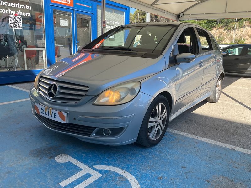 Mercedes-Benz B-Klasse B 200 — 1/8