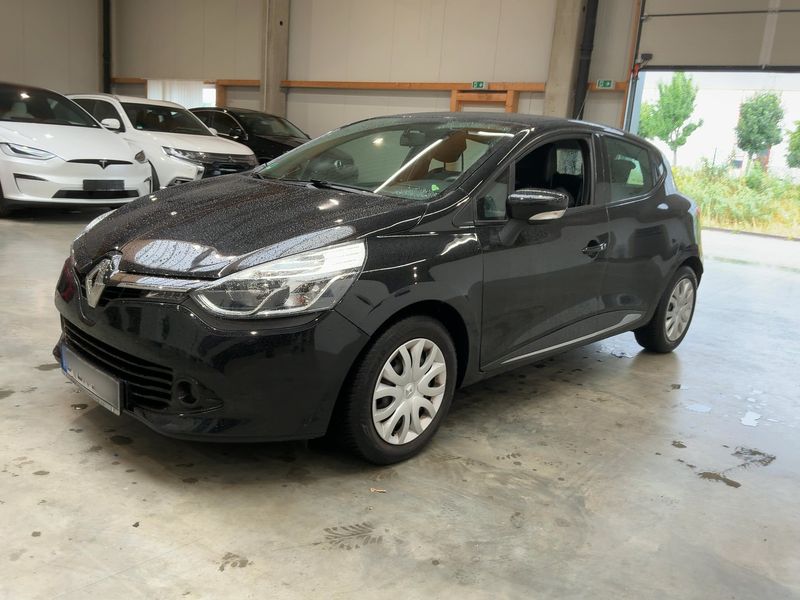 Renault Clio 1.2 — 1/8