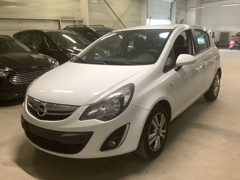 Opel Corsa 1.2 — фото 1