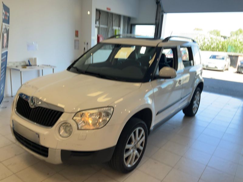 Skoda Yeti 2.0 TDI — 1/8