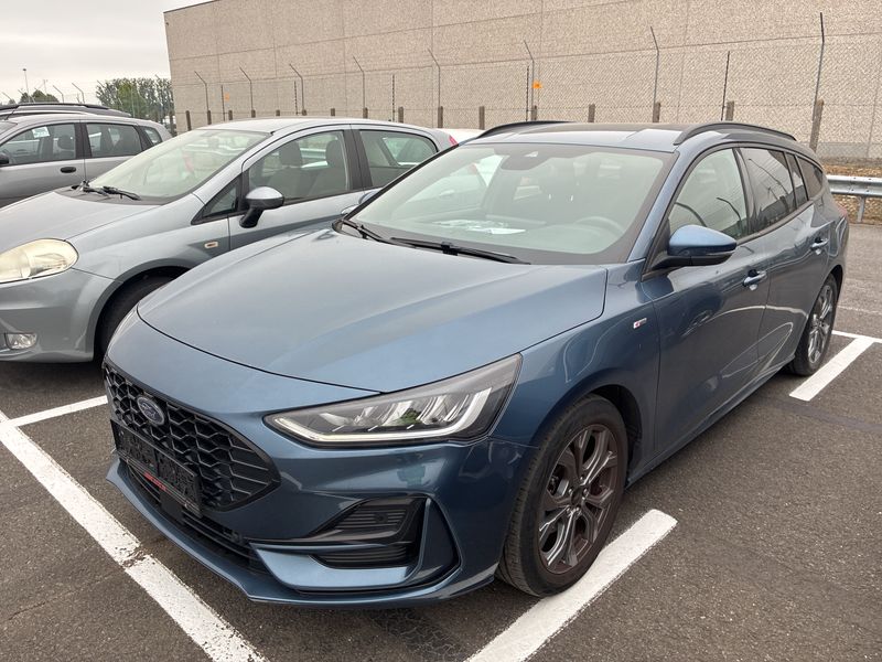 Ford Focus 1.0 EcoBoost Mild-Hybrid — 1/8