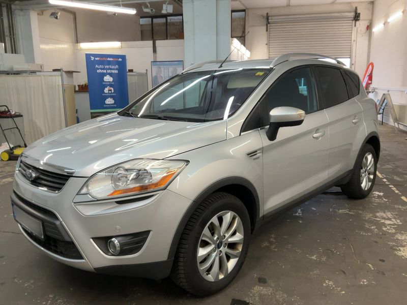 Ford Kuga 2.0 TDCi — фото 1