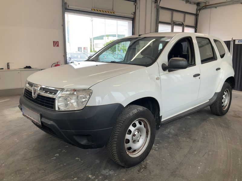 Dacia Duster 1.6 E85 — фото 1