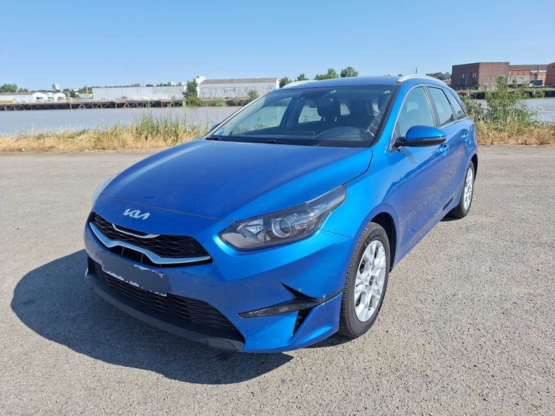 Kia cee'd 1.6 CRDi Mild-Hybrid — 1/8