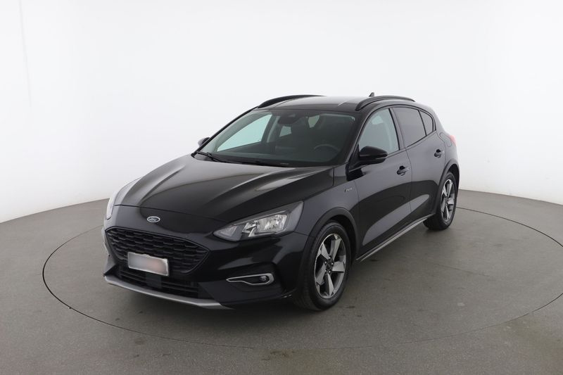 Ford Focus 1.0 EcoBoost — фото 1