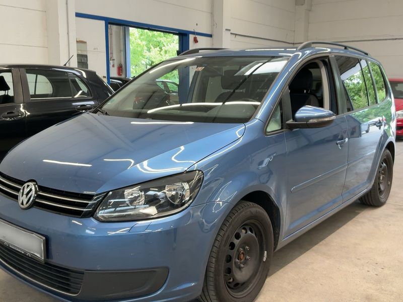 Volkswagen Touran 1.4 TSI — 1/8