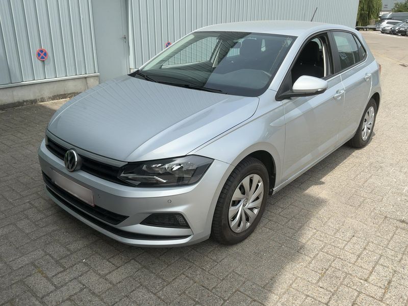 Volkswagen Polo 1.0 — 1/8