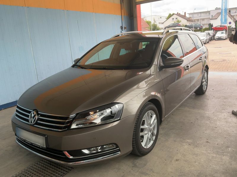 Volkswagen Passat 2.0 TDI — фото 1