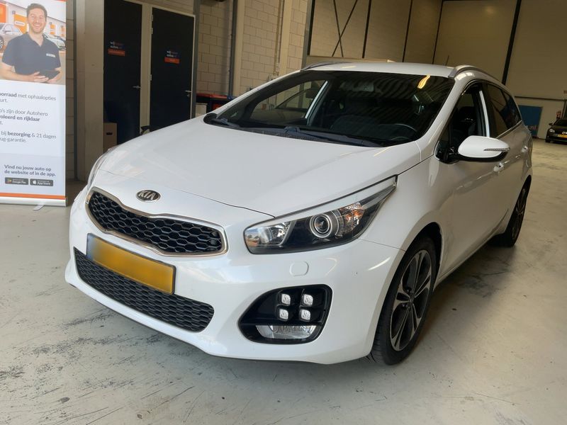 Kia cee'd 1.6 CRDi — фото 1