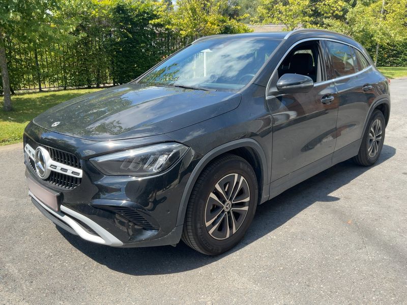 Mercedes-Benz GLA-Klasse GLA 180 Mild-Hybrid — фото 1