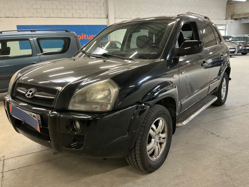 Hyundai Tucson 2.0 CRDi — 1/8