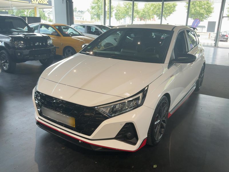 Hyundai i20 1.6 T-GDI — 1/8