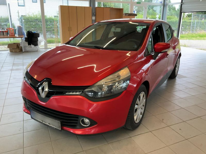 Renault Clio 1.2 — 1/8