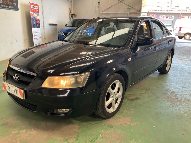 Hyundai Sonata 2.0 CRDi — 1/8