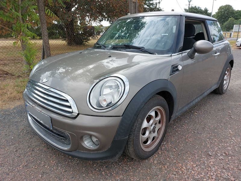 MINI MINI One — 1/8
