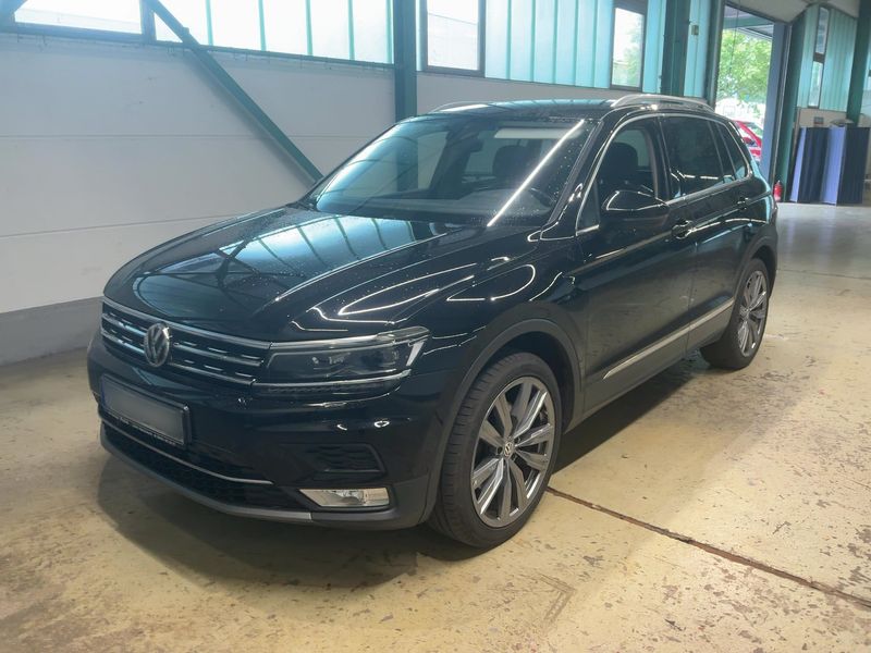 Volkswagen Tiguan 2.0 TDI — 1/8
