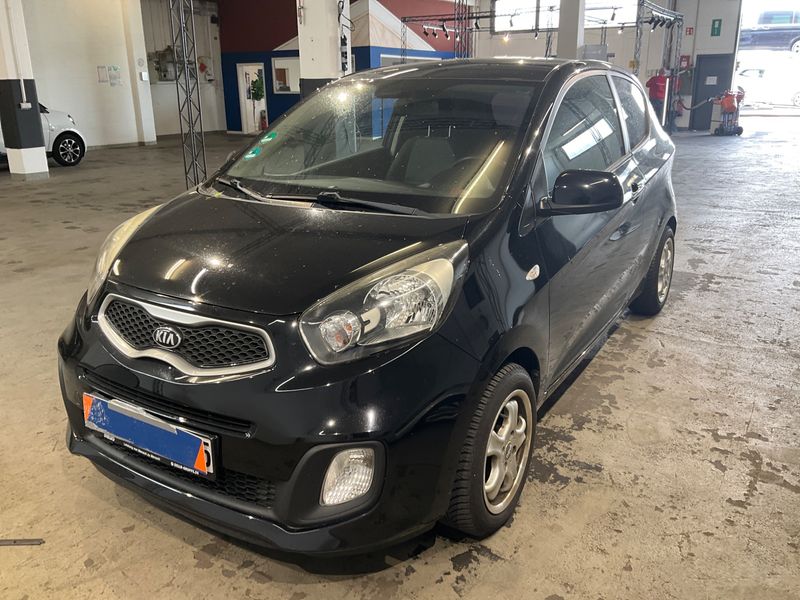 Kia Picanto 1.0 — 1/8