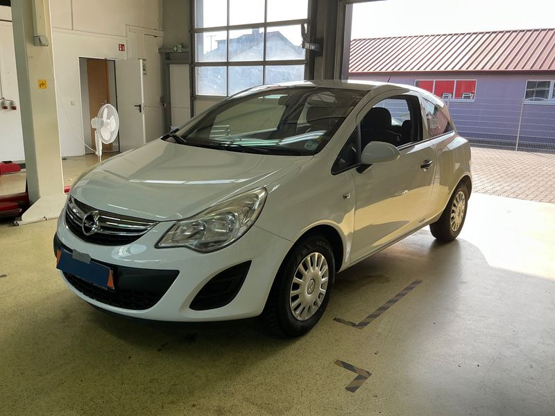 Opel Corsa 1.2 — 1/8