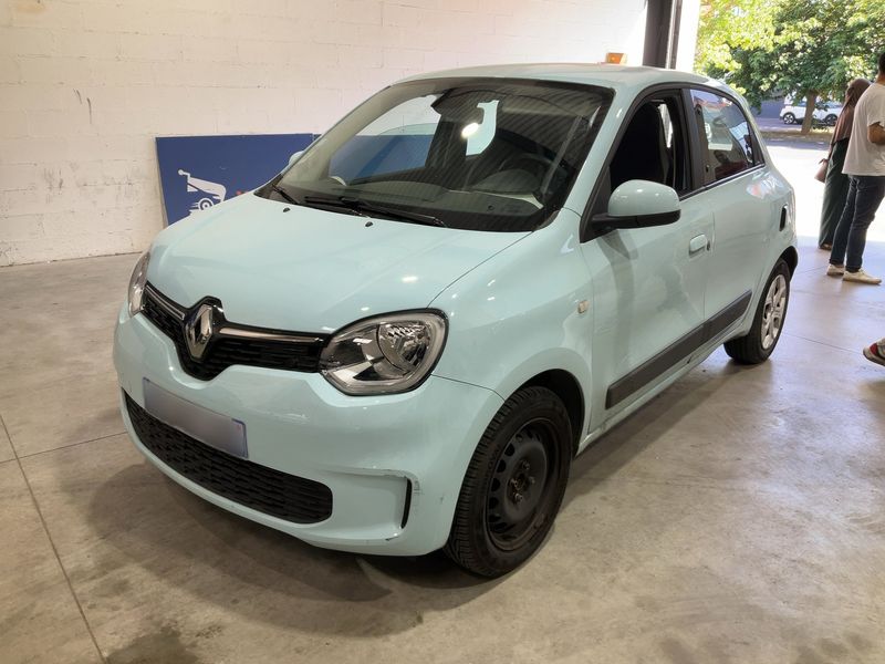 Renault Twingo 1.0 SCe — 1/8
