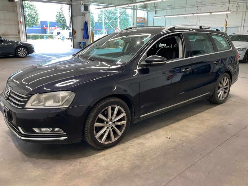 Volkswagen Passat 2.0 TDI — 1/8