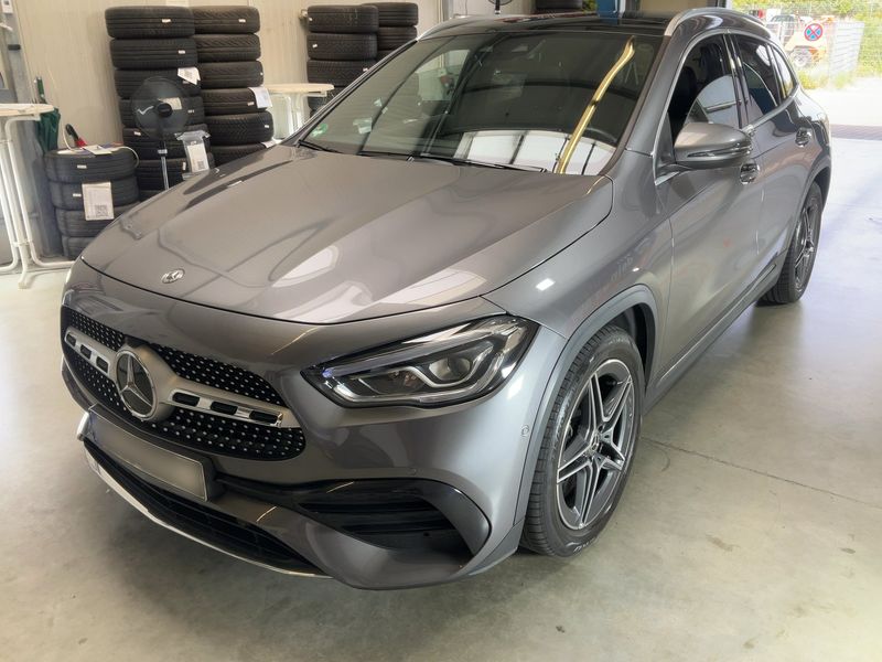 Mercedes-Benz GLA-Klasse GLA 250 — 1/8