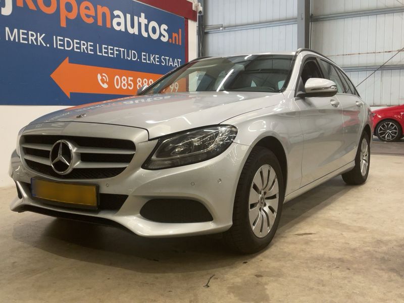 Mercedes-Benz C-Klasse C 180 d — 1/8
