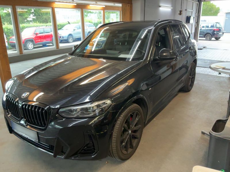 BMW X3 xDrive 30d Mild-Hybrid — 1/8