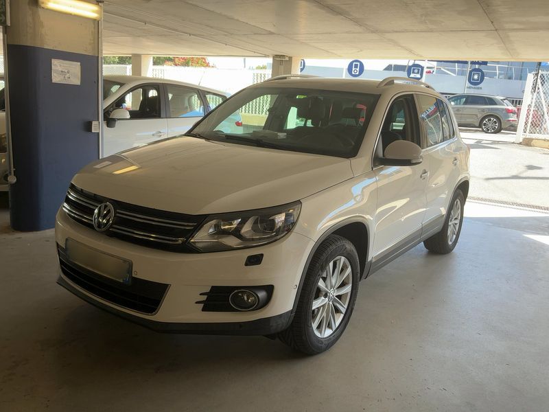 Volkswagen Tiguan 2.0 TDI — 1/8