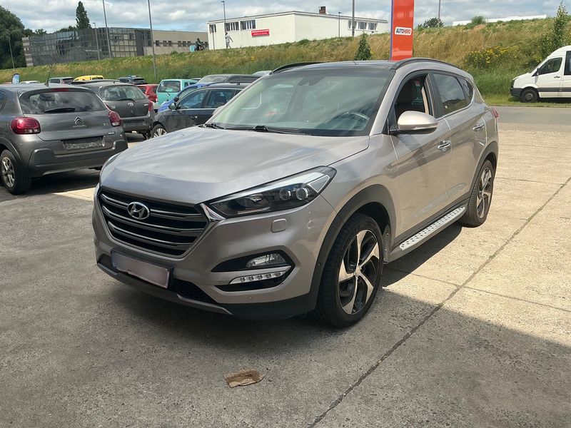 Hyundai Tucson 1.6 TGDI — 1/8