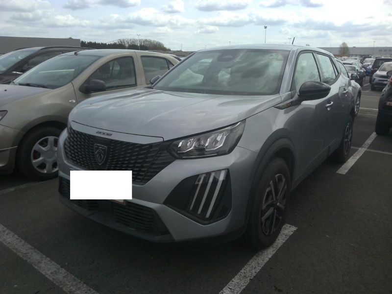 Peugeot 2008 1.2 PureTech — 1/8