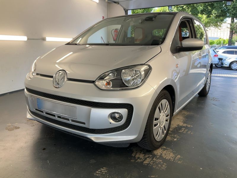 Volkswagen up! 1.0 — 1/8