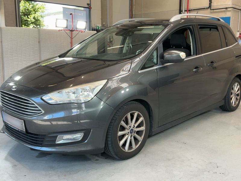 Ford Grand C-Max 1.5 TDCi — 1/8