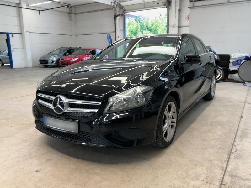 Mercedes-Benz A-Klasse A 180 — 1/8