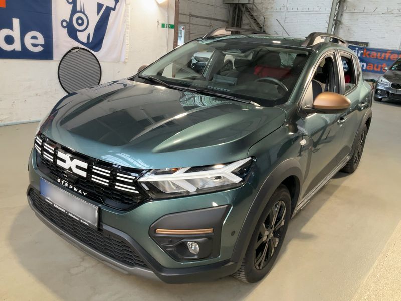 Dacia Sandero 1.0 TCe LPG — 1/8