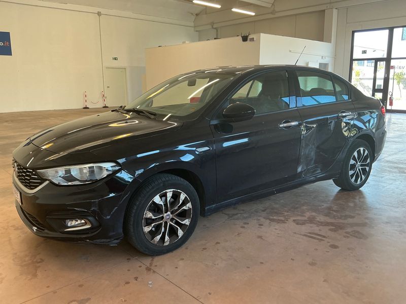 Fiat Tipo 1.3 M-Jet — 1/8