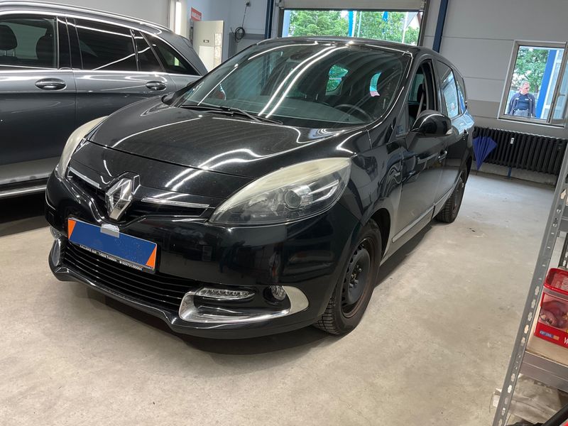 Renault Grand Scenic 1.6 dCi — 1/8
