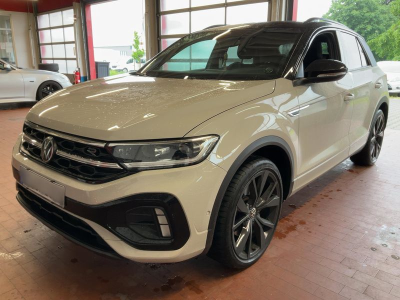 Volkswagen T-Roc 2.0 TSI — 1/8