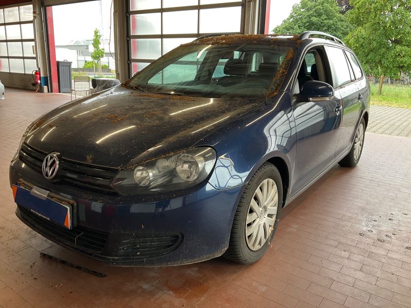 Volkswagen Golf VI 1.6 TDI — 1/8