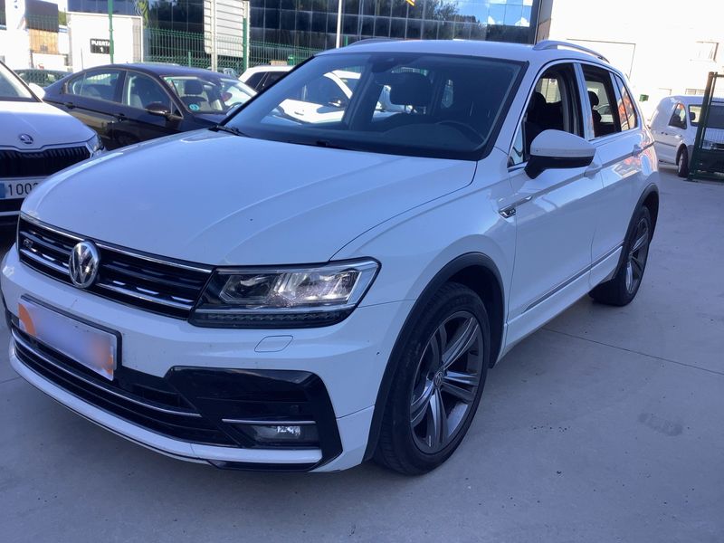 Volkswagen Tiguan 2.0 TDI — фото 1