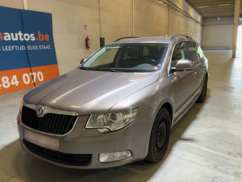 Skoda Superb 1.6 TDI — 1/8