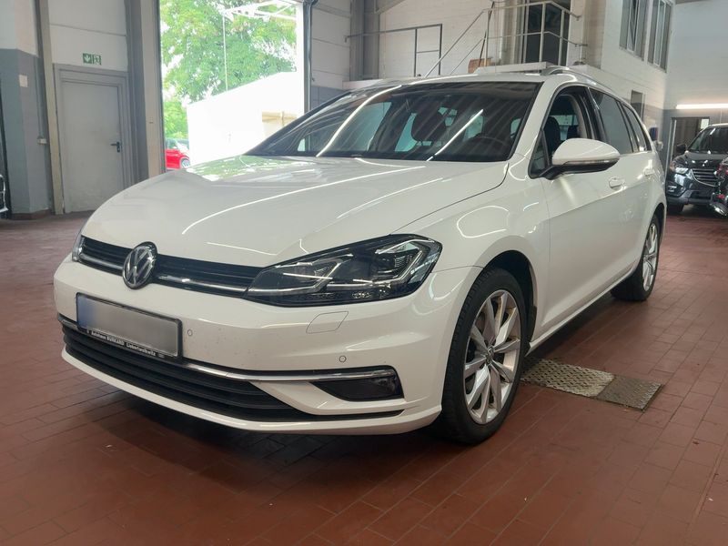 Volkswagen Golf VII 2.0 TDI — 1/8
