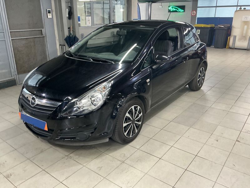 Opel Corsa 1.2 — 1/8