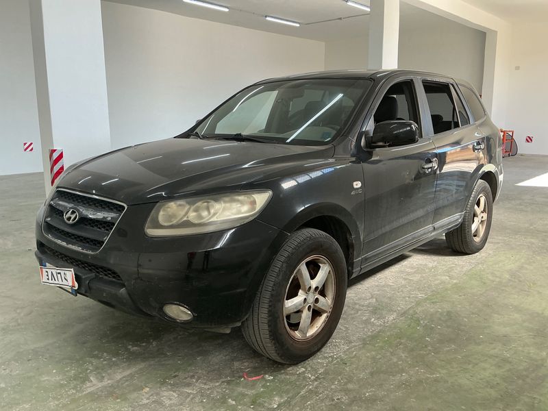 Hyundai Santa Fe 2.2 CRDi — 1/8