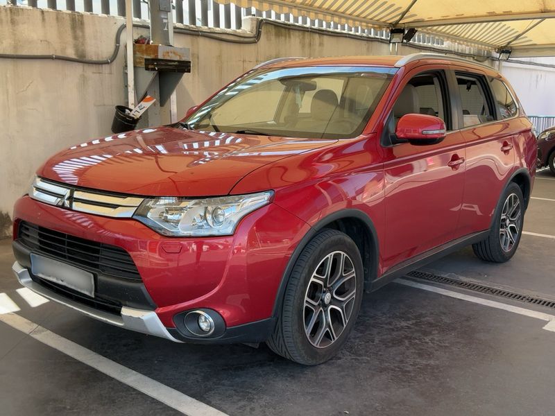 Mitsubishi Outlander 2.2 DI-D — фото 1