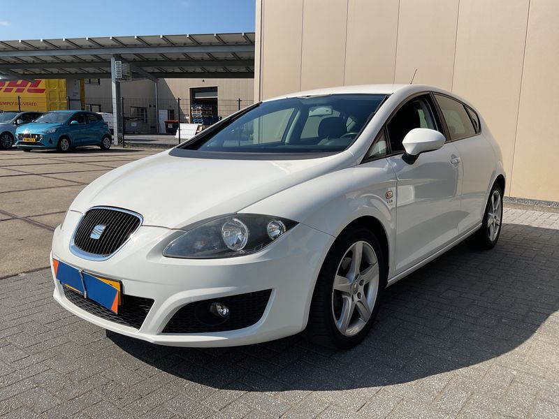 Seat Leon 1.4 TSI — 1/8