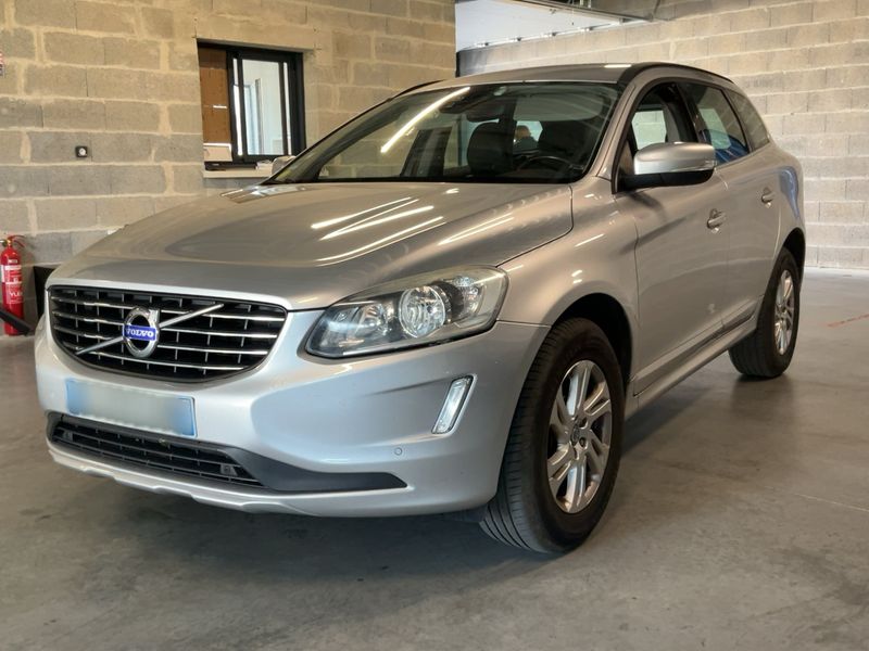 Volvo XC60 2.4 D4 — фото 1