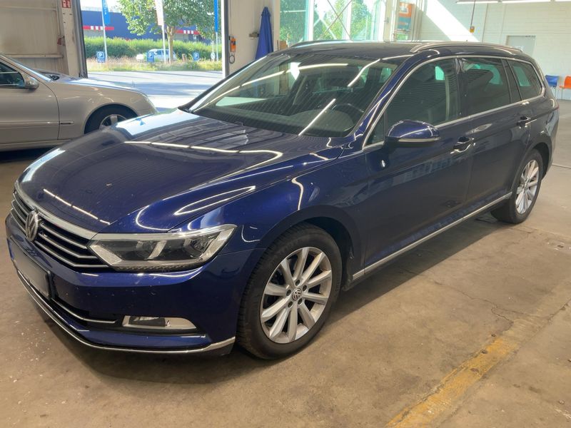 Volkswagen Passat 2.0 TDI — 1/8
