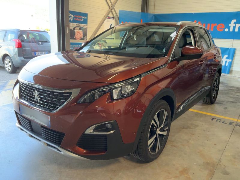 Peugeot 3008 1.2 PureTech — 1/8