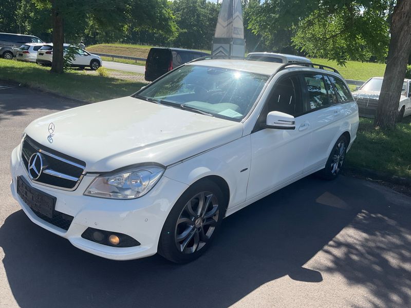 Mercedes-Benz C-Klasse C 220 CDI — фото 1