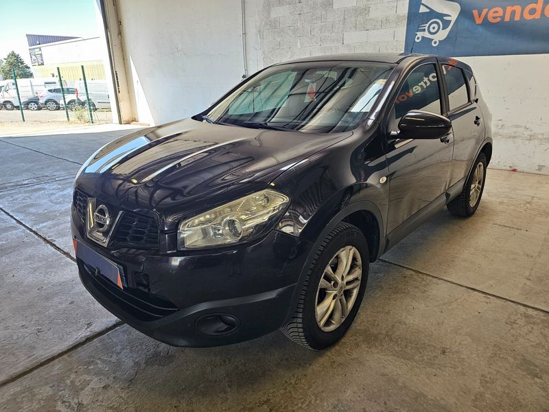 Nissan Qashqai 1.5 Turbodiesel — 1/8